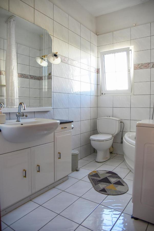 House By The Sea 2 Apartment Nea Iraklitsa ภายนอก รูปภาพ